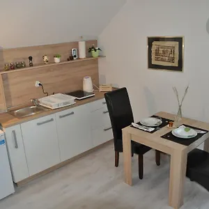 ellenőrizze a rendelkezésre állást